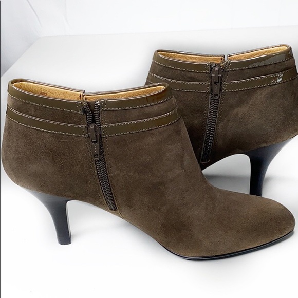 Sofft Belvedere Leather Ankle Bootie 8 - Picture 3 of 8